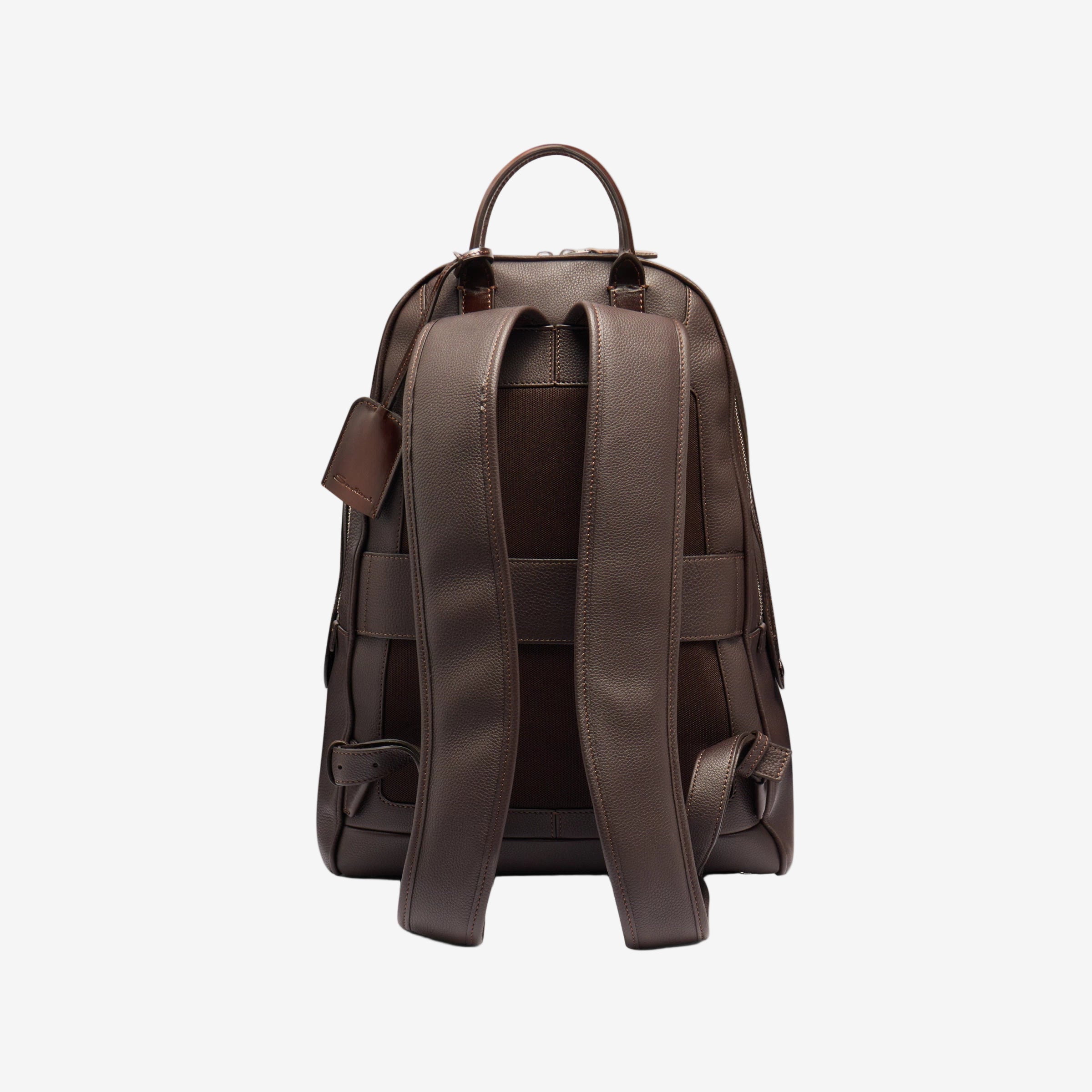 Dunkelbrauner Rucksack getrommeltem Leder
