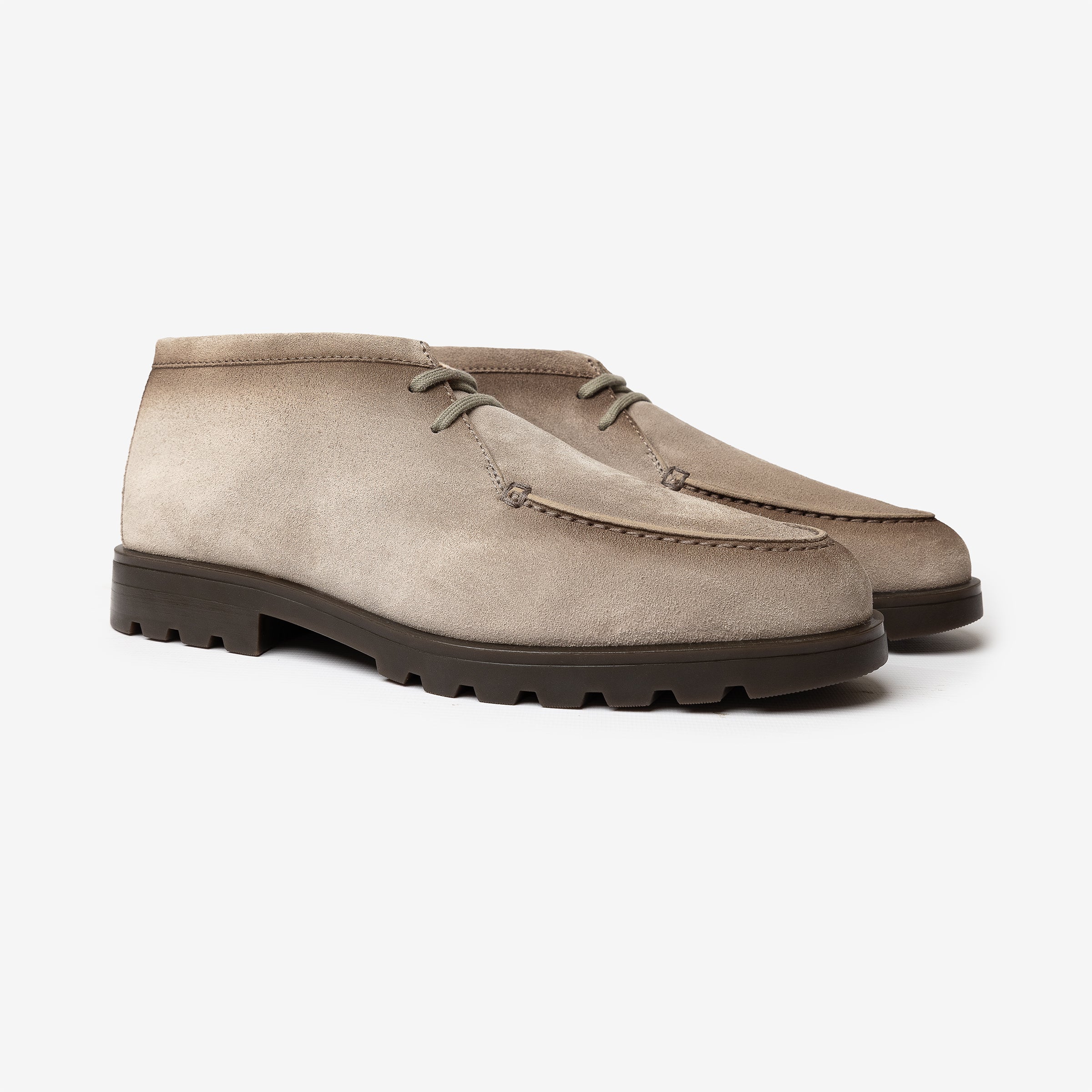 Dark beige lace-up lined desert boots