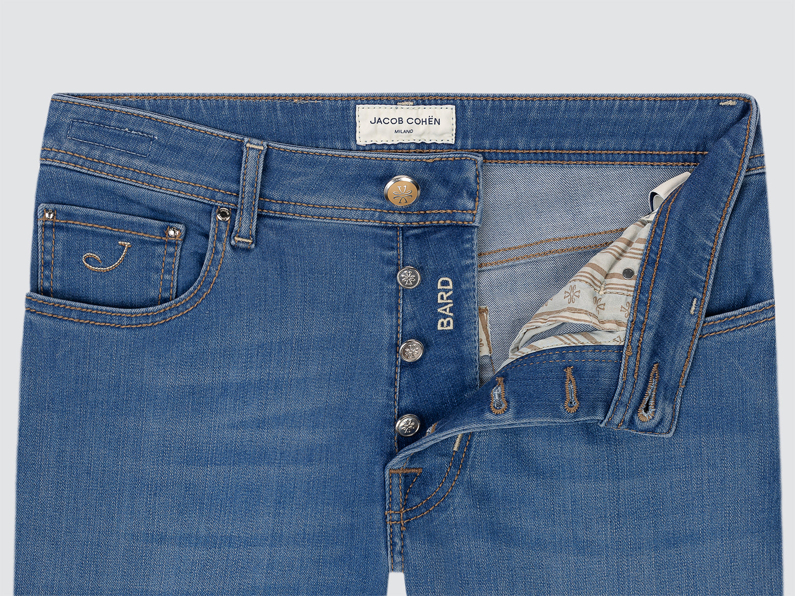 Bard Jeans aus hellblauem Super-Stretch-Soft-Denim