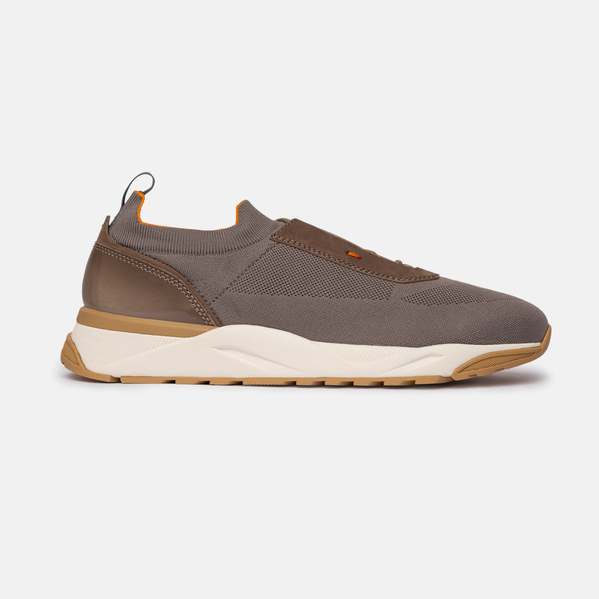 Sneakers beige slip-on suela goma