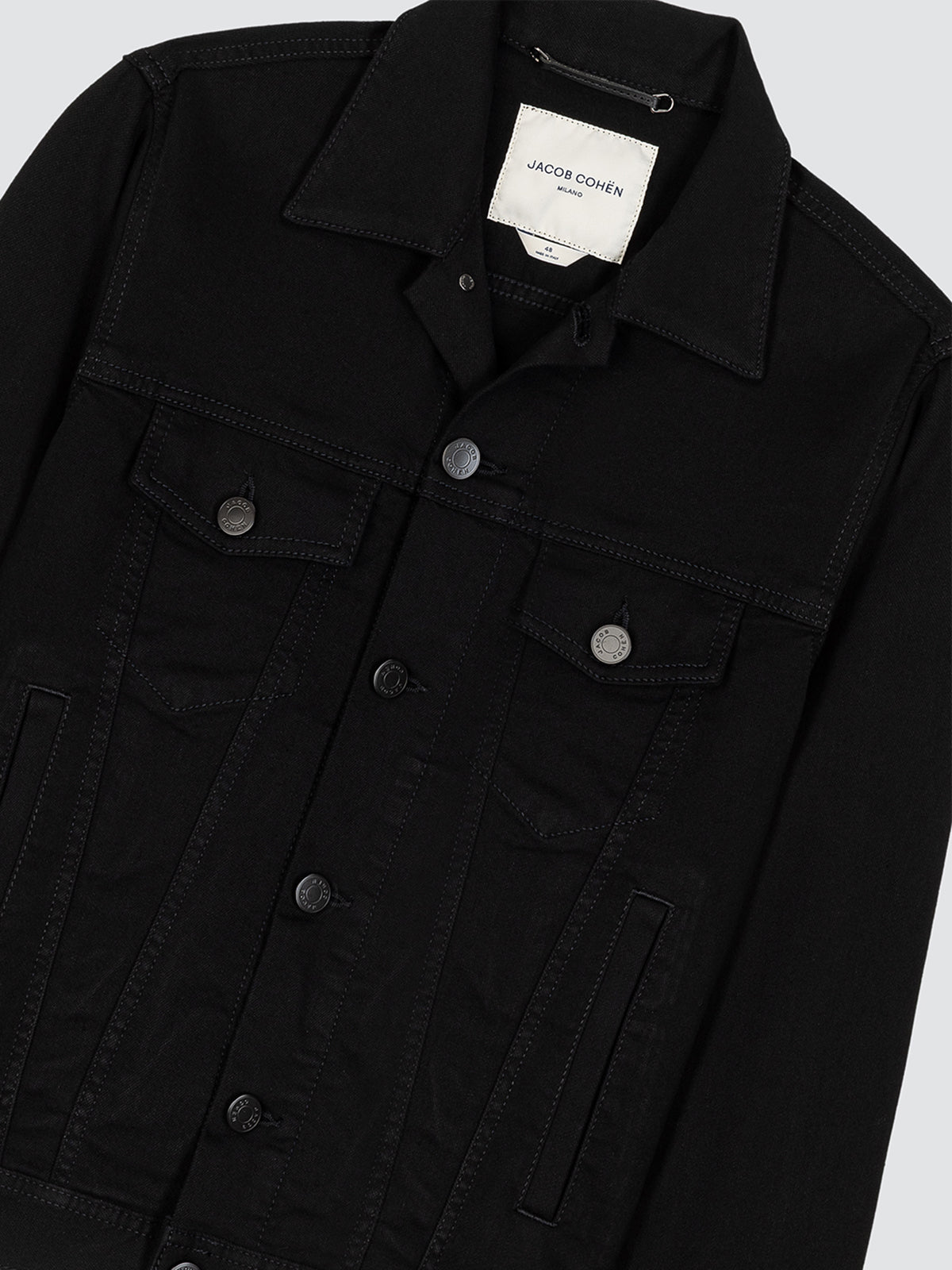 Trucker Jacket Stay Black Super Stretch Denim with Rinse Wash