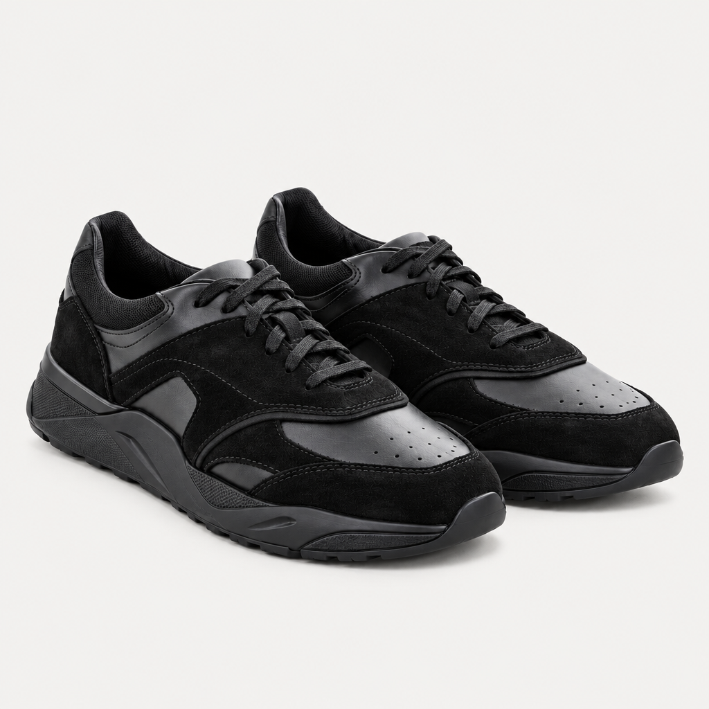 Sneakers con cordones de ante negro y piel