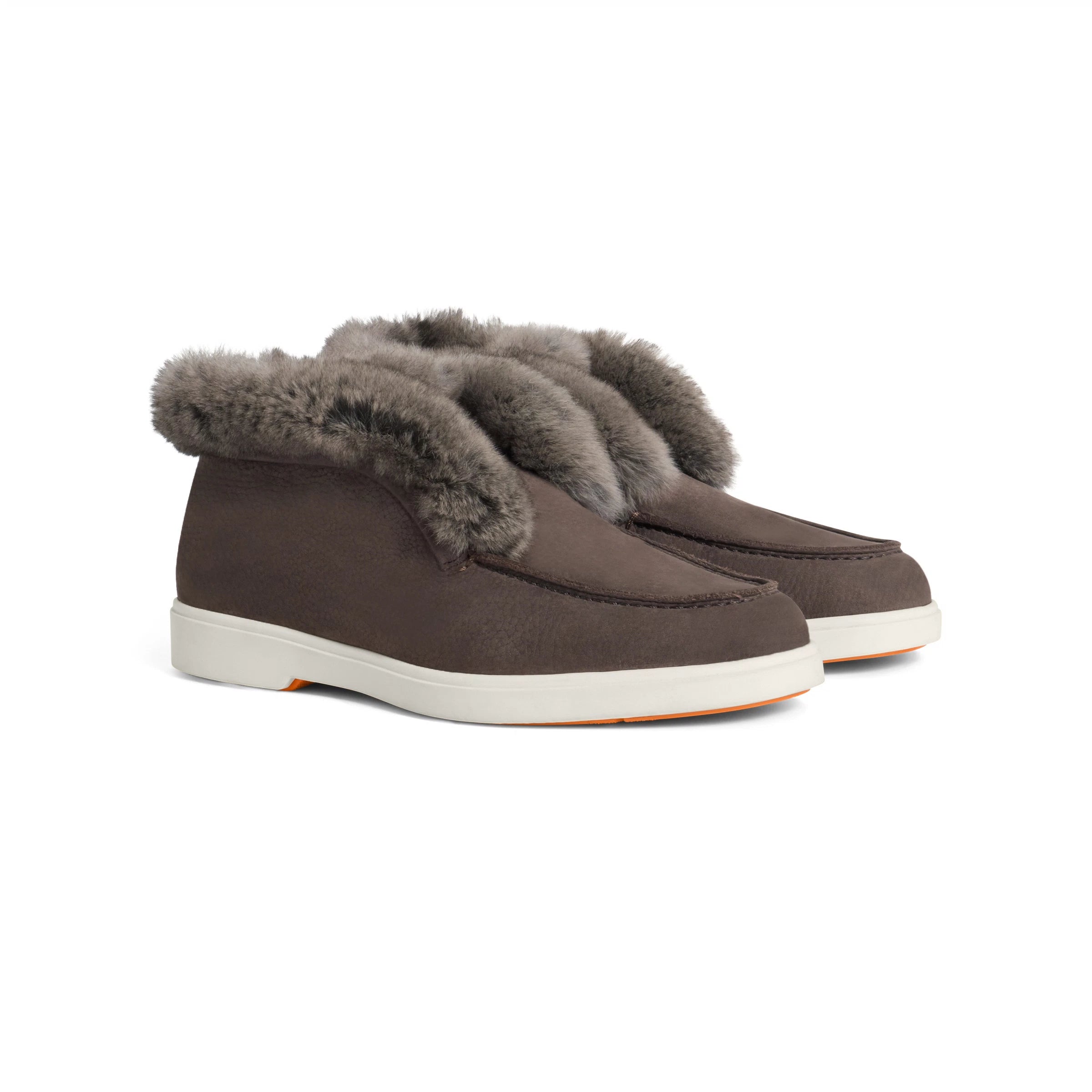 Dark brown nubuck desert boot fur