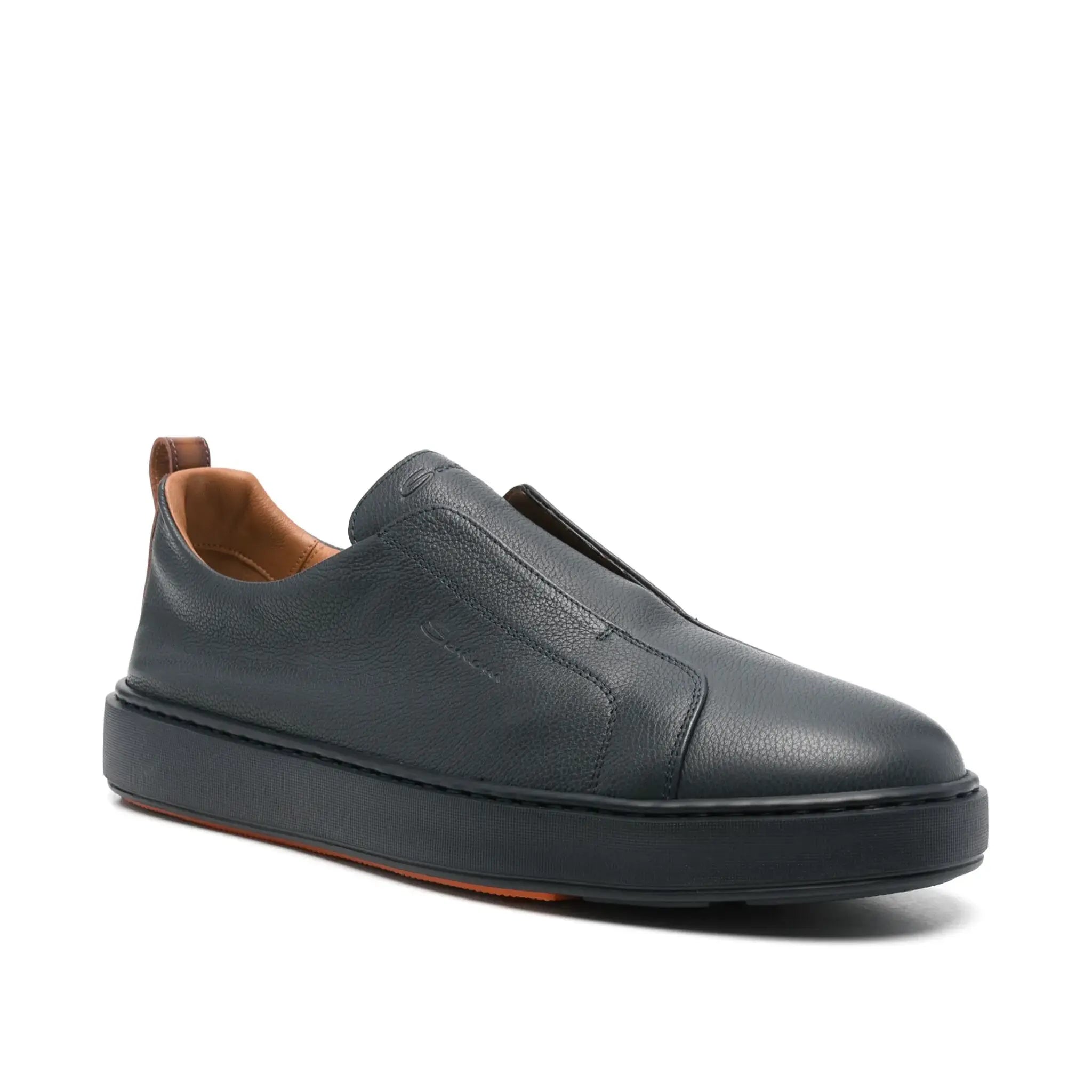Marineblauwe instapsneaker gekreukt leer