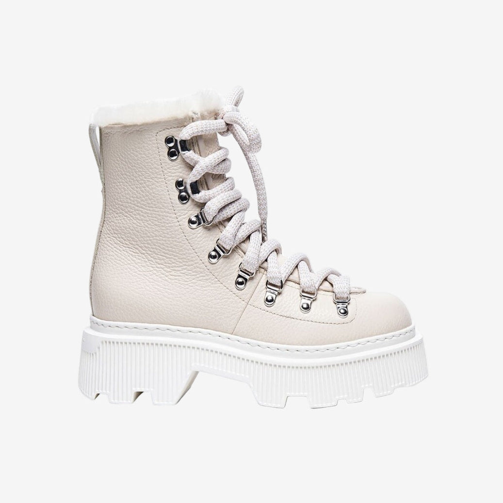 Women grained leather off-white mountain boots
