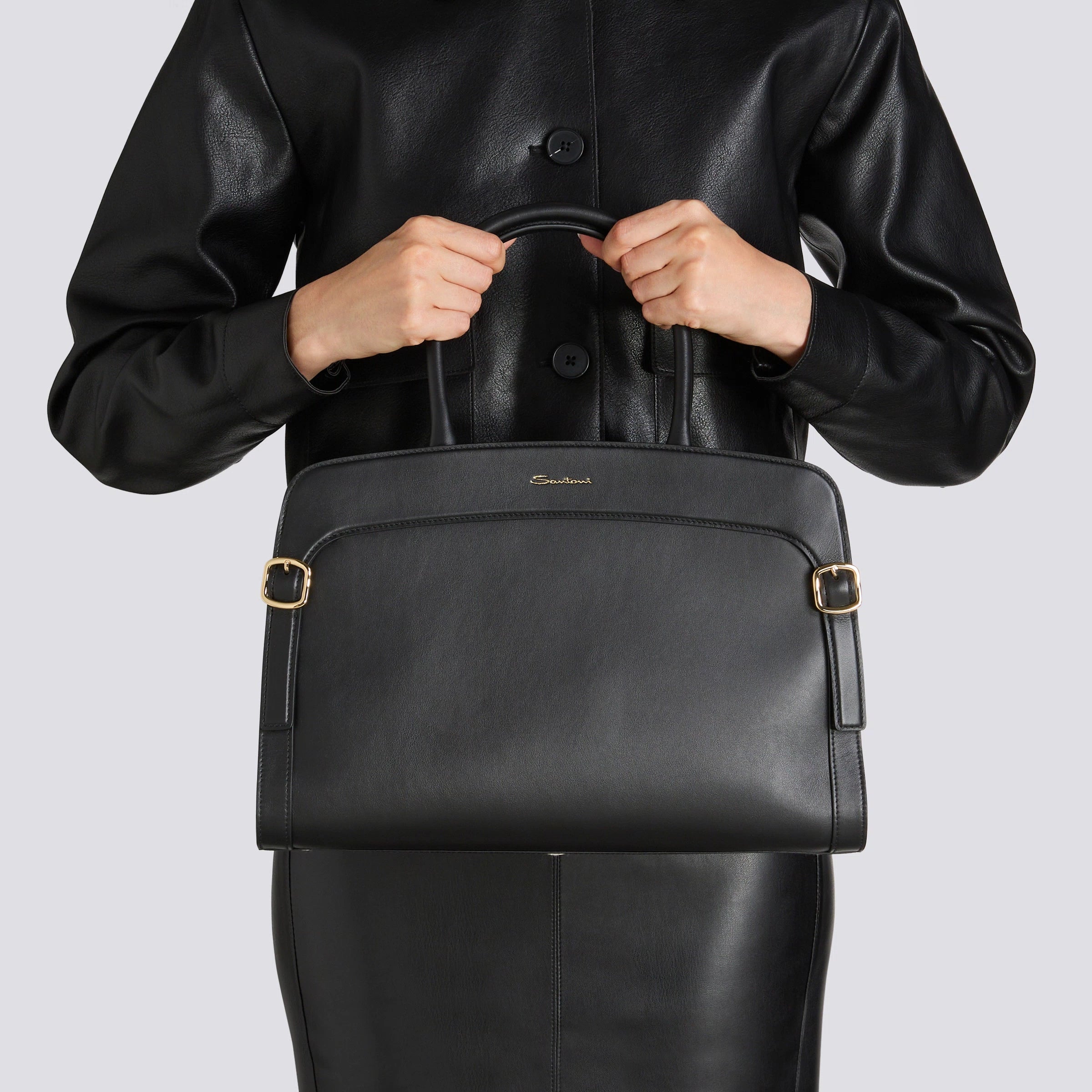 Bolso de cuero negro